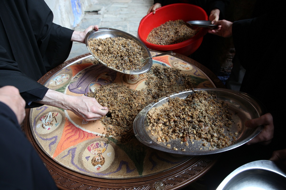 Cum prepară măicuțele coliva