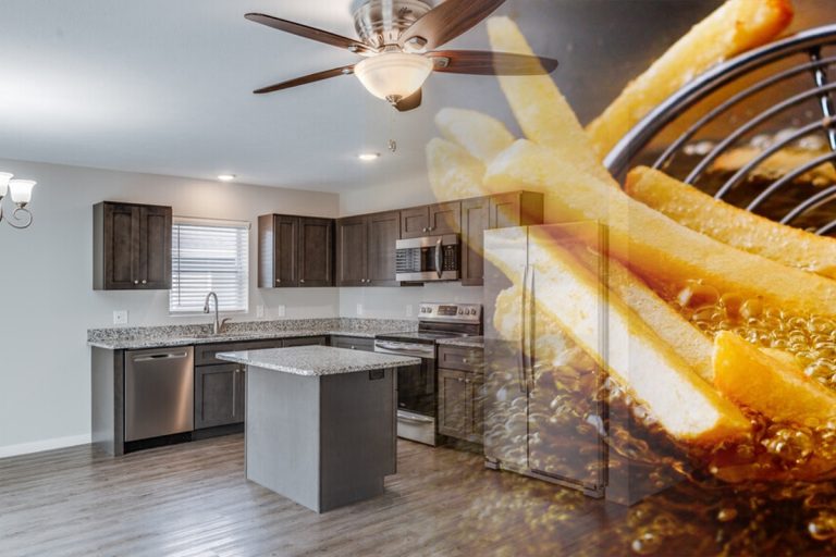 Cum scapi de mirosul de prăjeală din casă. Trucul de care trebuie să știi, îți va fi de un mare ajutor