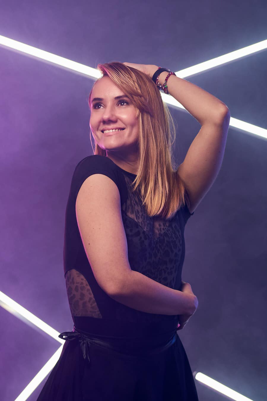 De ce divorțează Oana Ioniță. Fosta Bebelușă de la Cronica Cârcotașilor și tenorul Florin Budnaru se despart după 10 ani de căsnicie