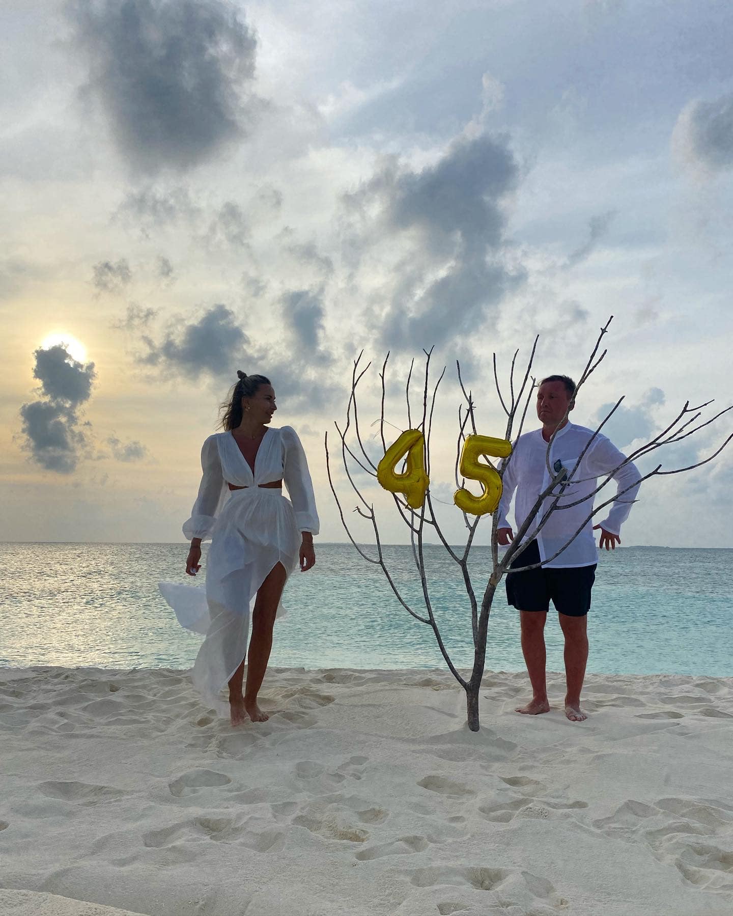 De ce merge Crina Abrudan singură în vacanță