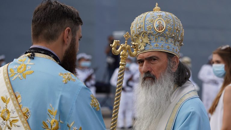 Cum îl cheamă de fapt pe ÎPS Teodosie. Mulți se amuză când află care este adevăratul lui nume