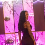 Incident cu Ruby pe scenă, după ce i s-a rupt ținuta pregătită chiar de ea. Fanii au sărit să o ajute