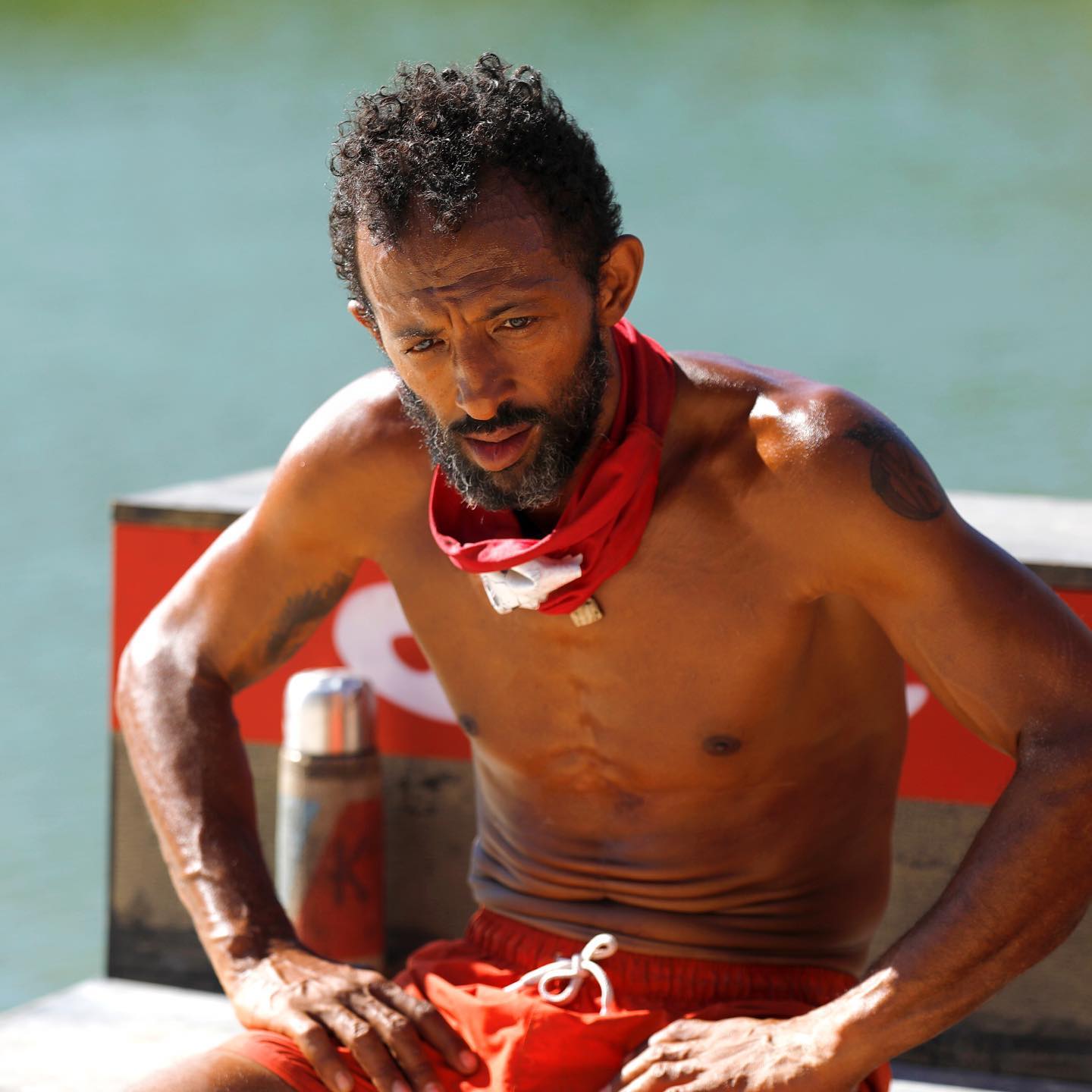 Kamara spune adevărul despre cum și ce se mânâncă, de fapt, la Survivor