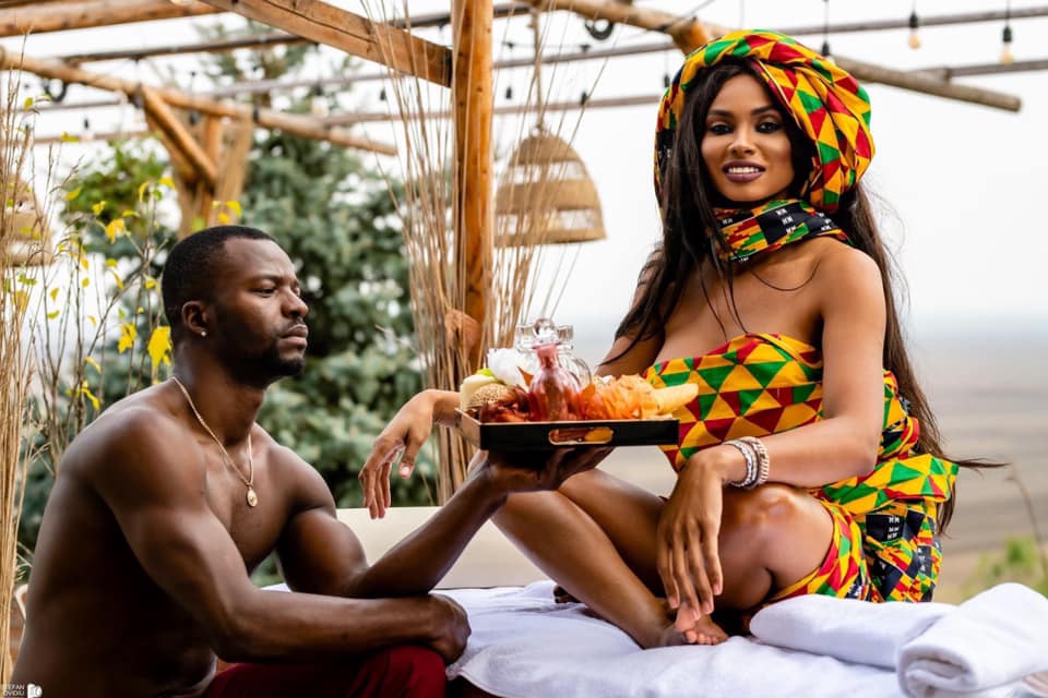 Laurette nu i-a vorbit fiicei sale despre agresorul de la hotel (7)