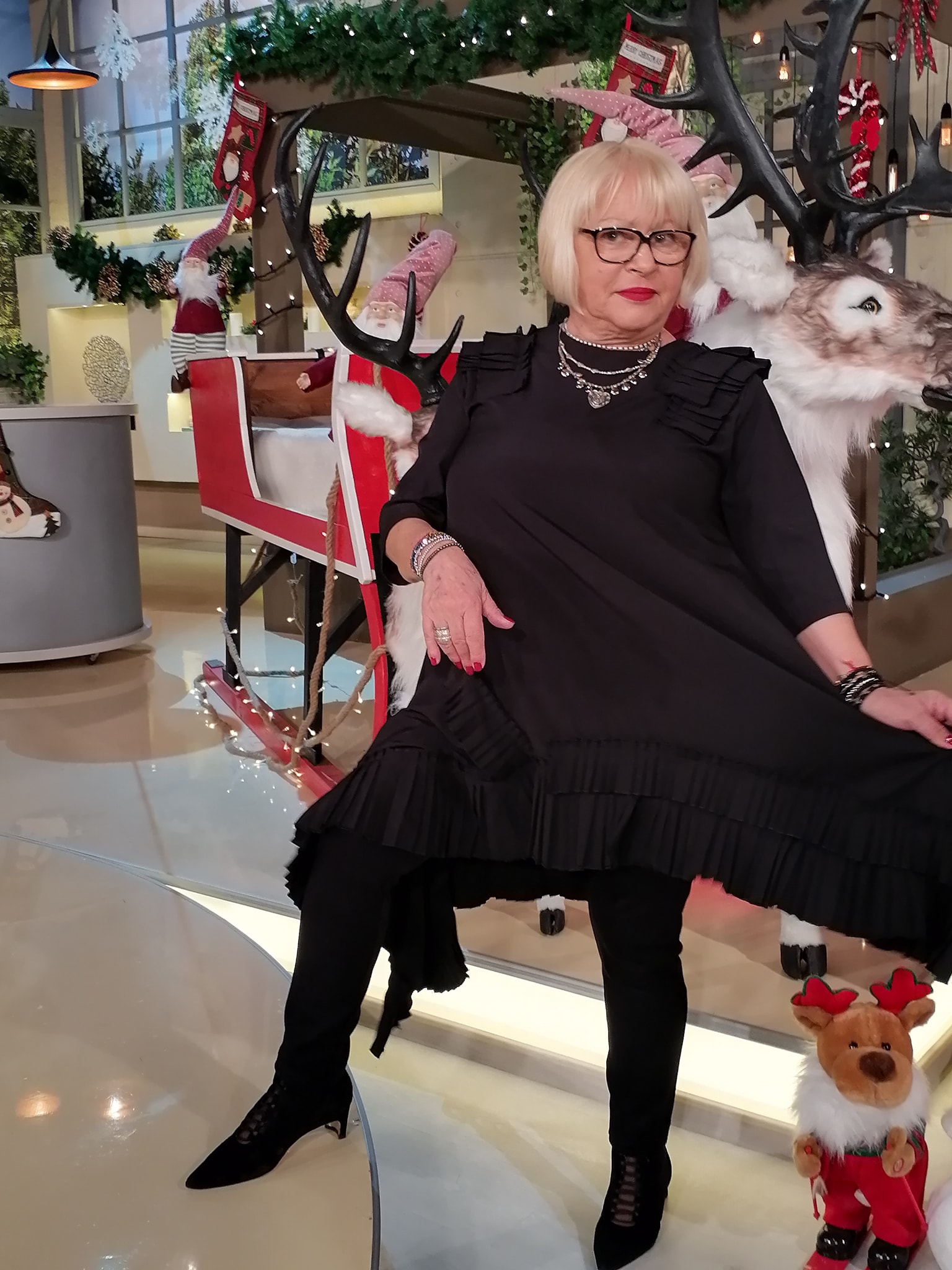 Mirabela Dauer și-a făcut cont pe Tik Tok