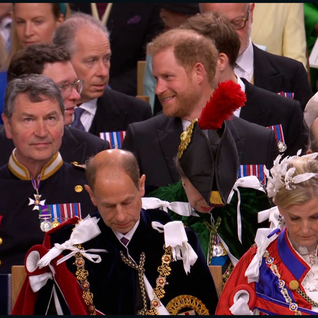 Momentul stânjenitor trăit de prințul Harry, la încoronarea regelui Charles