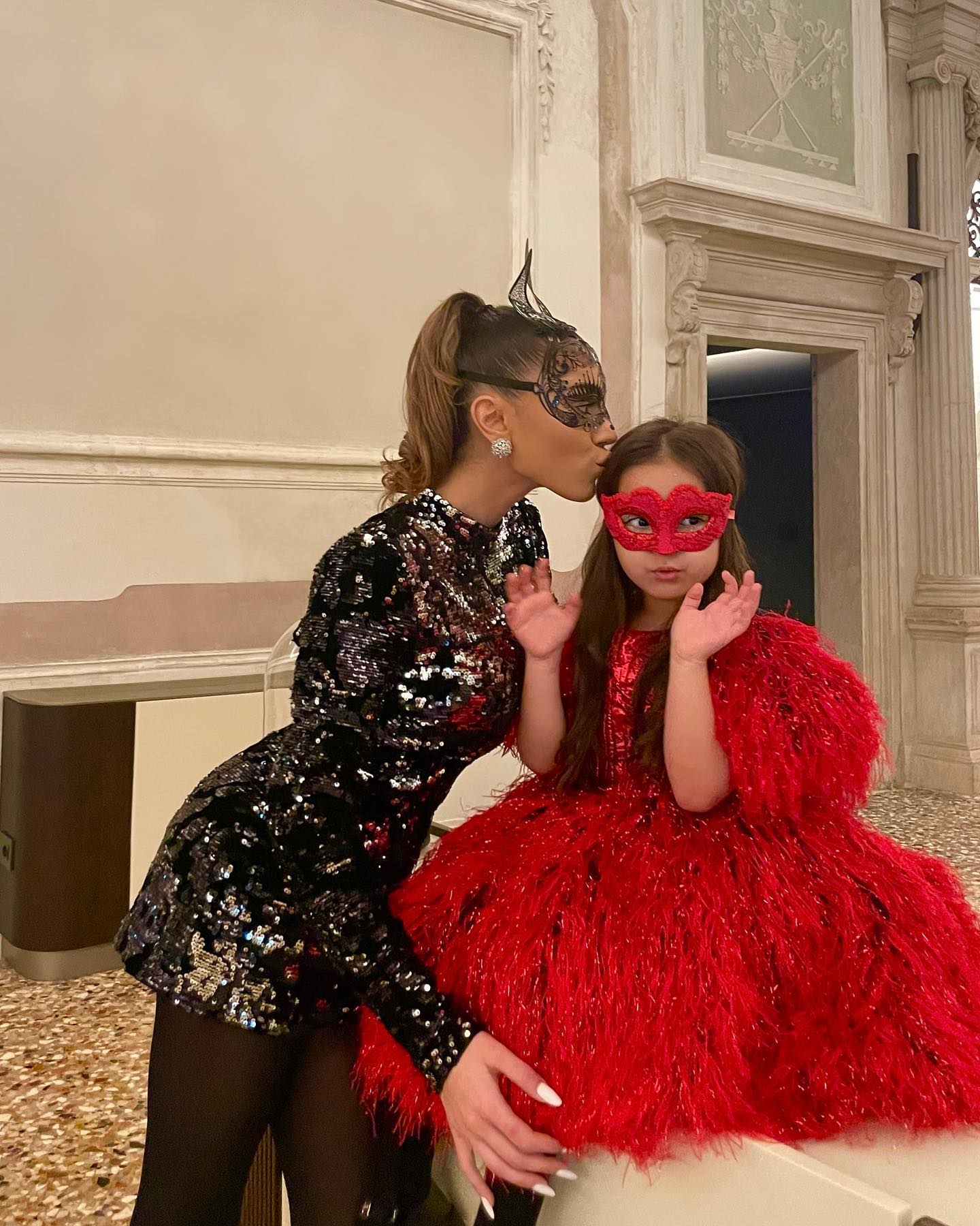 Motivul pentru care fiica lui Karmen nu o vrea pe actriță în serialul Clanul