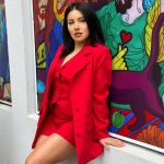 Nicoleta Nucă și-a făcut încă un tatuaj împinsă de la spate de logodnicul ei 7