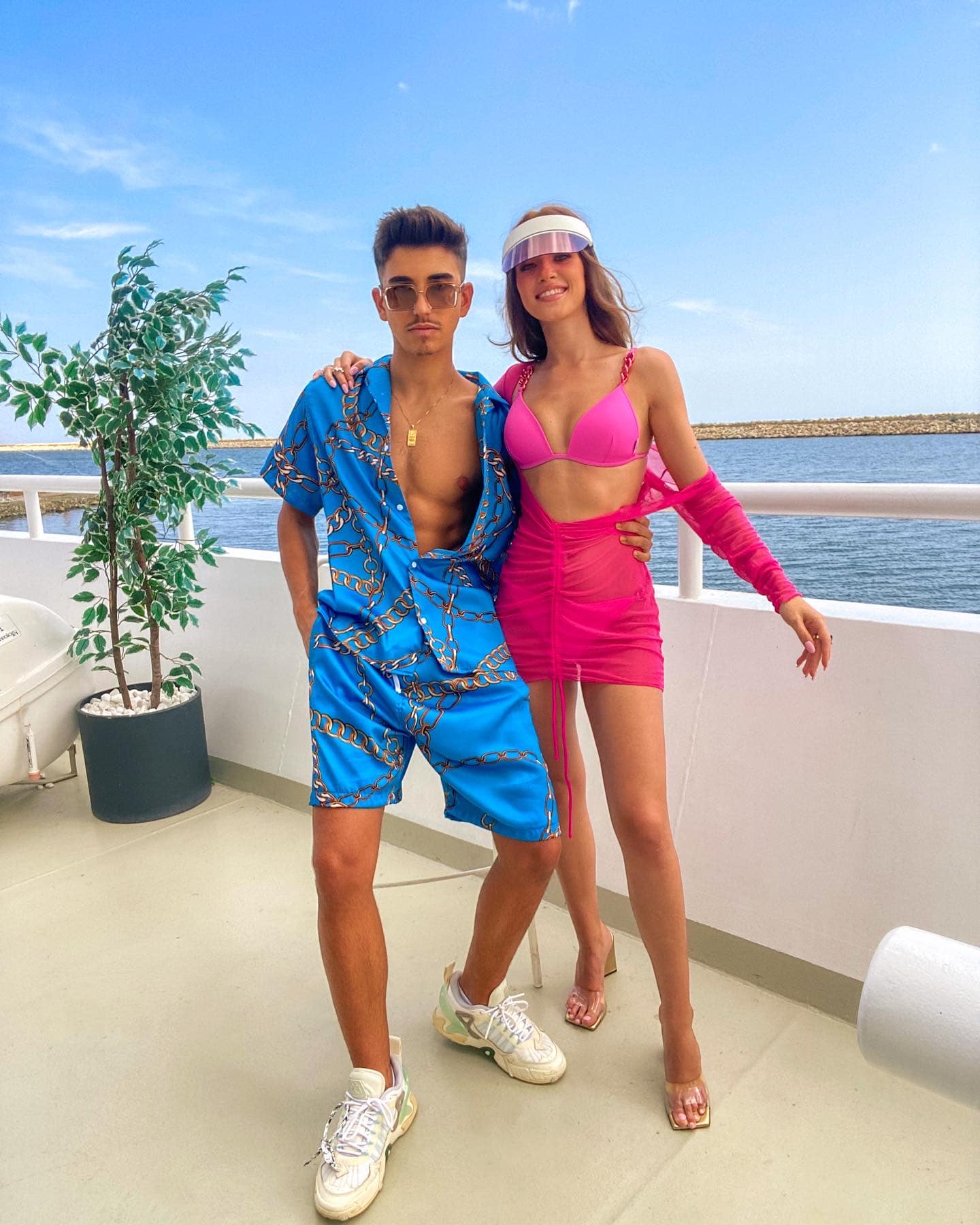 Sebastian Dobrincu și Ioana Ignat, detalii chiar din casa cuplului. Cu ce își disperă vecinii