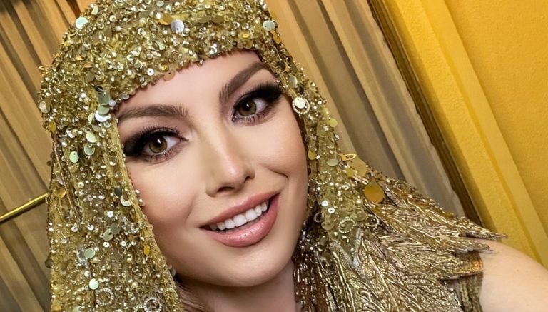 Elena Gheorghe, apariție spectaculoasă pe scena de la Sala Palatului. Artista a purtat bijuterii cât valoarea unui apartament