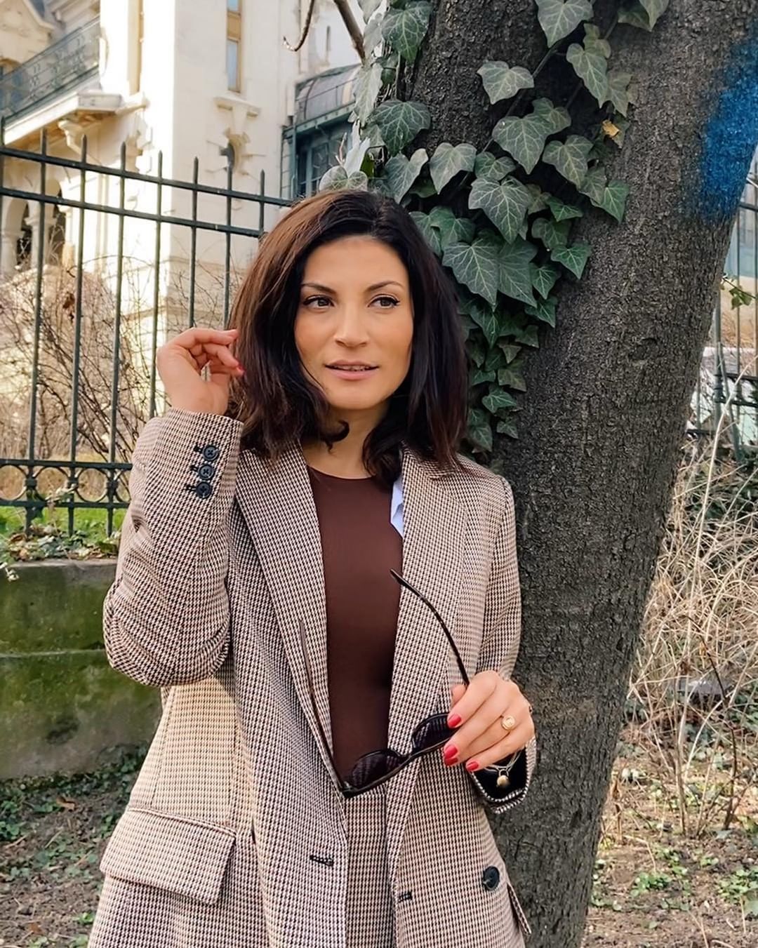 Fiica Ioanei Ginghină știe să facă bani la 14 ani