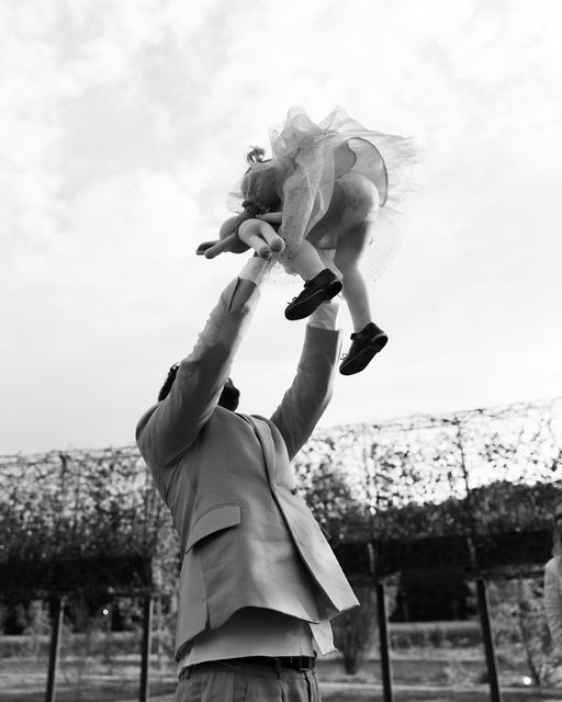 Singura poză postată de Smiley cu fetița lui, Josephine