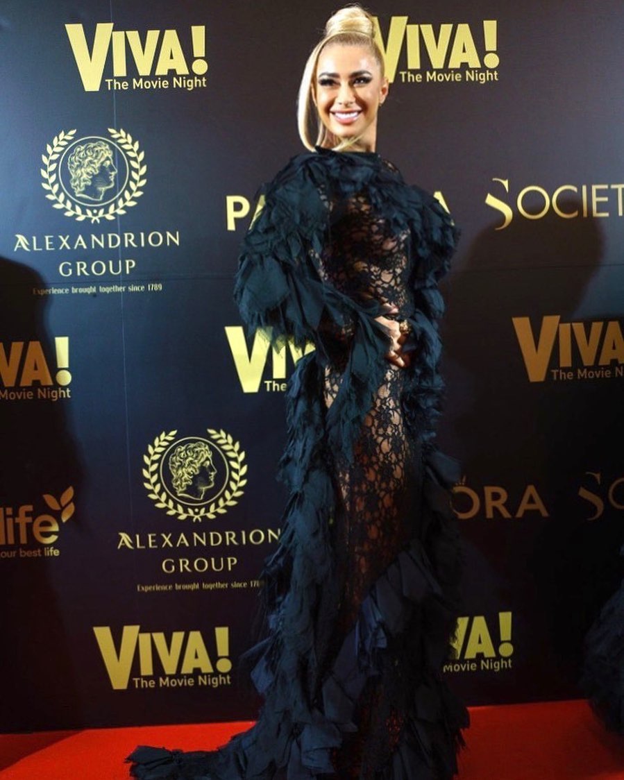 Asta le întrece pe toate. Cum a putut să apară Anamaria Prodan la petrecerea VIVA. Toată lumea a rămas mască