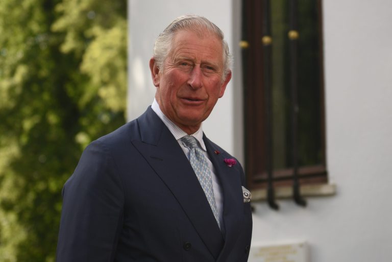 Experiența trăită de regele Charles la Valea Zălanului din România. Rar este văzut așa, ipostaza inedită în care a fost surprins monarhul