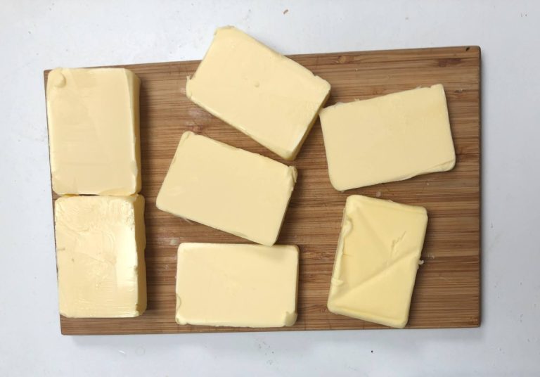 Care este cel mai bun unt pentru prăjituri. Trucul secret al gospodinelor desăvârșite