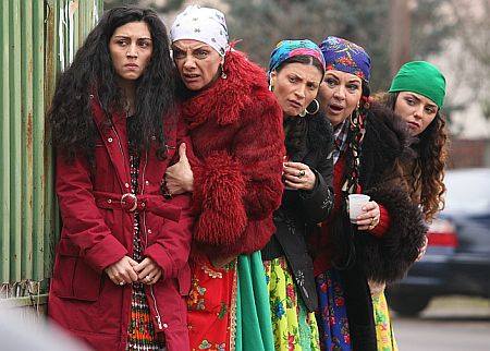 Doinița Oancea, Andreea Ibacka și Majda Aboulumosha