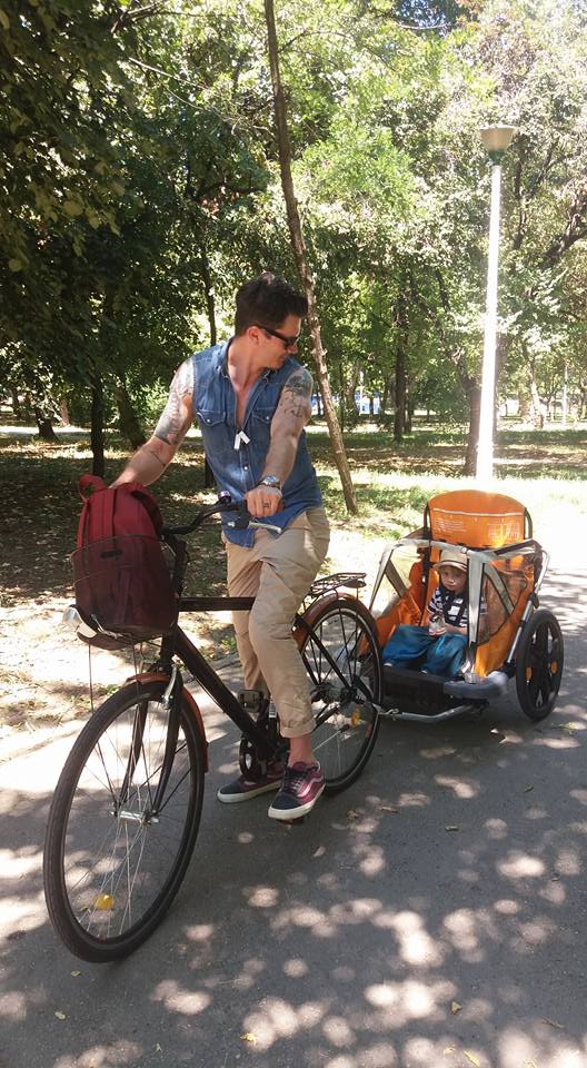 Emilian Oprea, de la băiatul rău din VLAD, la cel și mai rău în Groapa