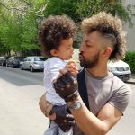 Kamara și fiul său