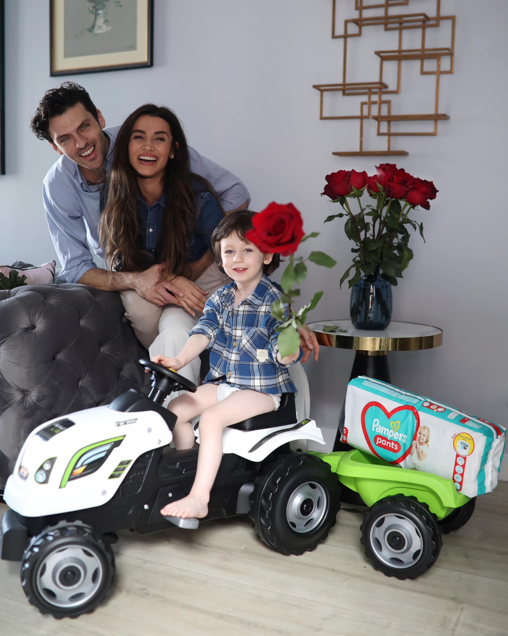 Ce pățește Lili Sandu cu fiul ei de fiecare dată când vine cineva la ei