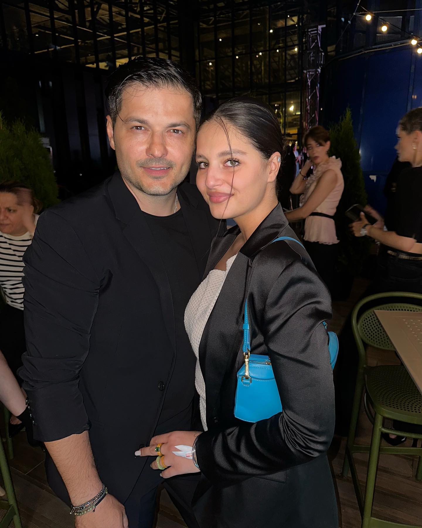 Carmina, fiica cea mare a lui Liviu Vârciu, vrea să-i calce pe urme artistului