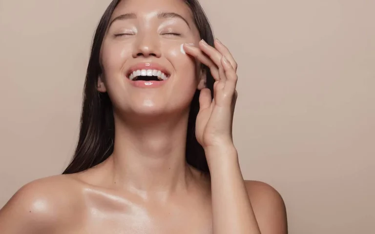 Secretul femeilor coreene pentru o piele fără cusur. Cum reușesc să sfideze trecerea timpului, obiceiul de care nu se dezic