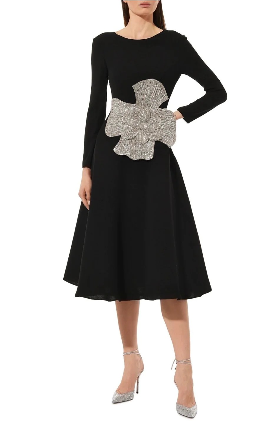 Ținuta cu care Gina Pistol a atras toate privirile. Cât costă rochia albă purtată de vedetă, la semifinala „Chefi la cuțite”