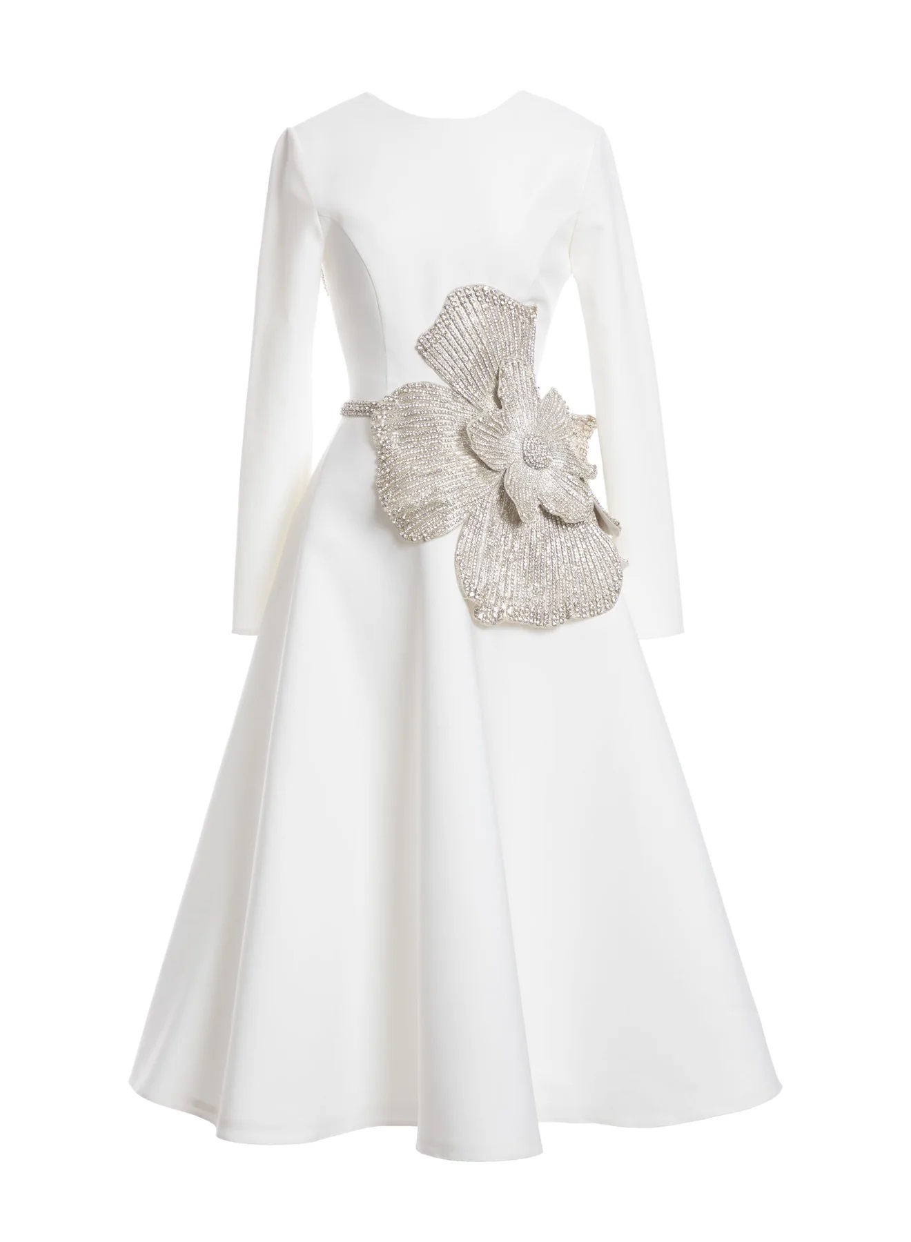 Ținuta cu care Gina Pistol a atras toate privirile. Cât costă rochia albă purtată de vedetă, la semifinala „Chefi la cuțite”