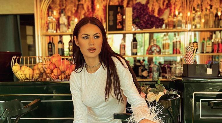 Cristina Belciu pune capăt zvonurilor. Ce relație are de fapt cu Alex Iordănescu: „Ne cunoaștem”. Declarații în premieră despre viața ei amoroasă VIDEO EXCLUSIV