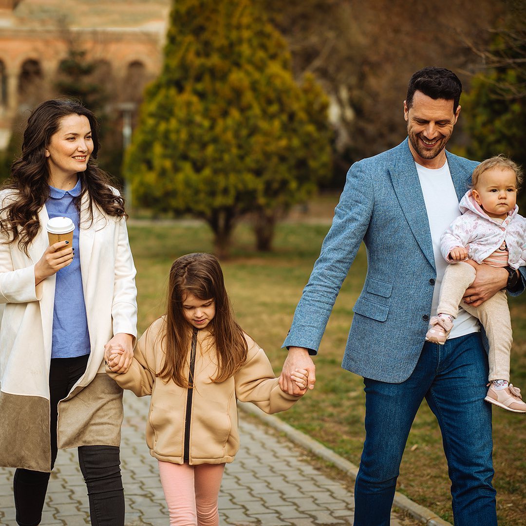 Adrian Nartea familie