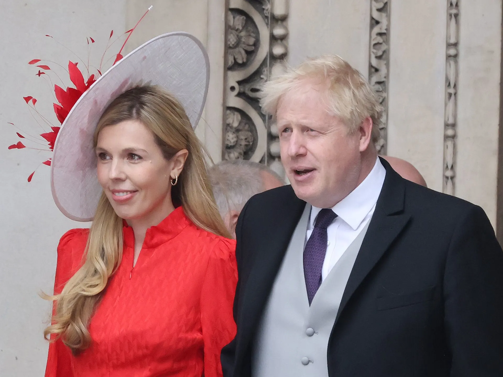 Boris Johnson si partenera sa