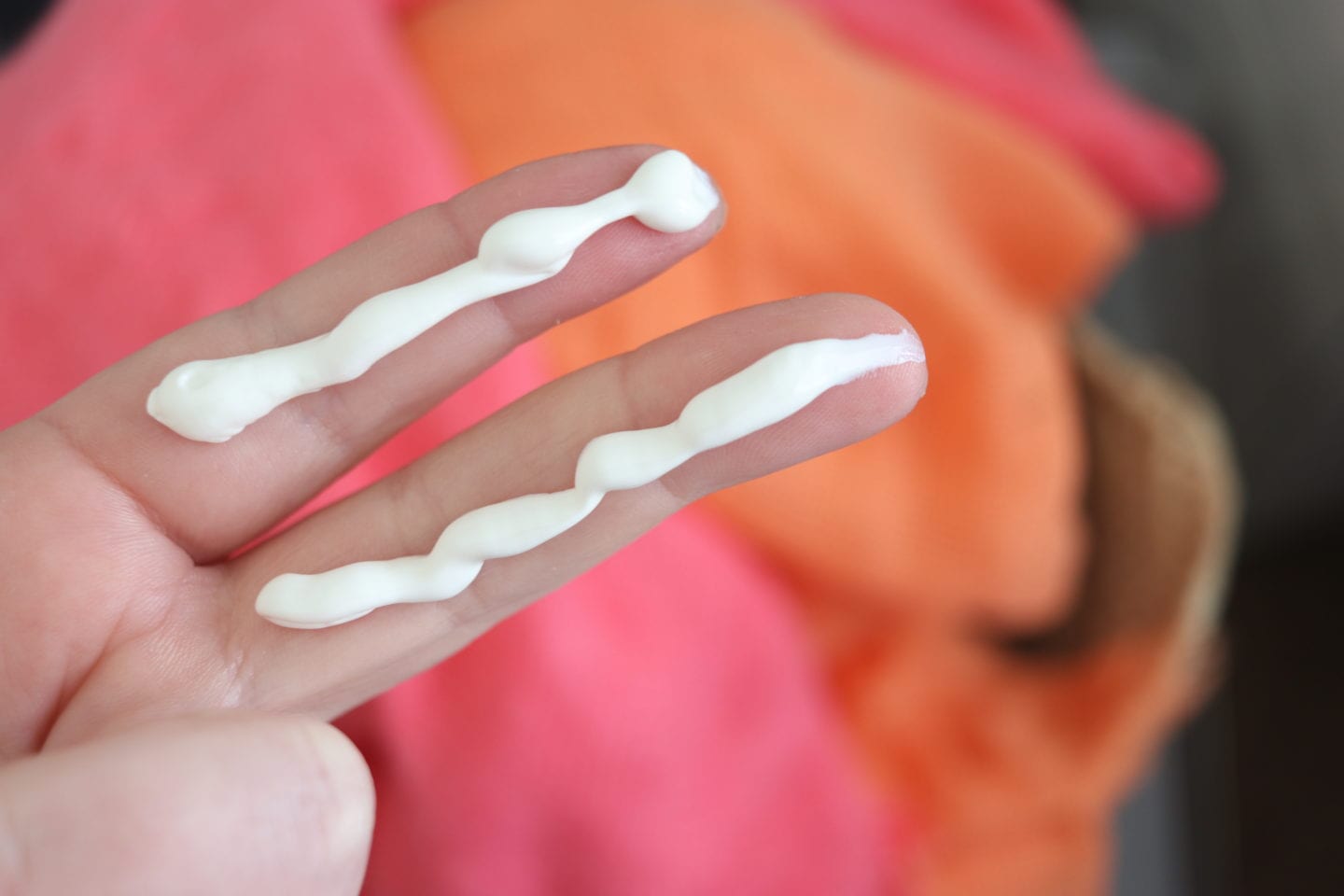 Cata crema cu SPF trebuie sa aplici pe fata 1