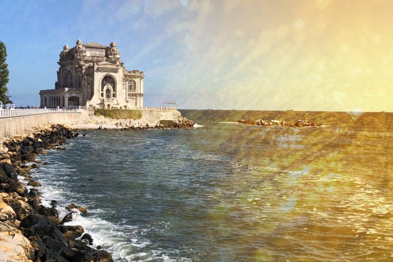 Ce este fenomenul „upwelling”. Specialiștii au explicat ce se întâmplă în aceste zile cu apa Mării Negre