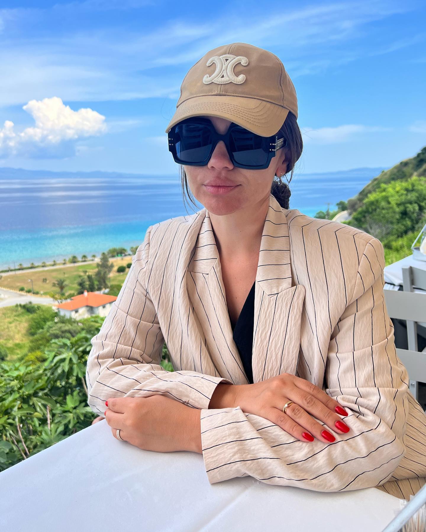 Cristina Siscanu se pregateste de vacanta