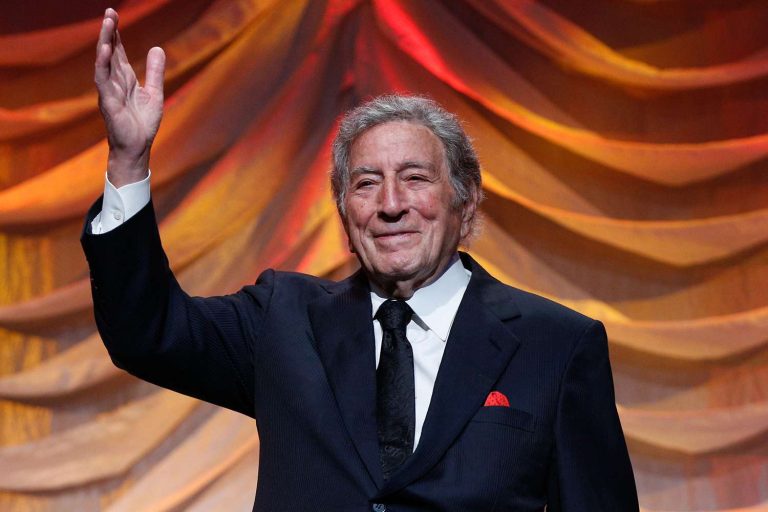 De ce a murit Tony Bennett. Boala cumplită de care suferea vedeta jazzului mondial