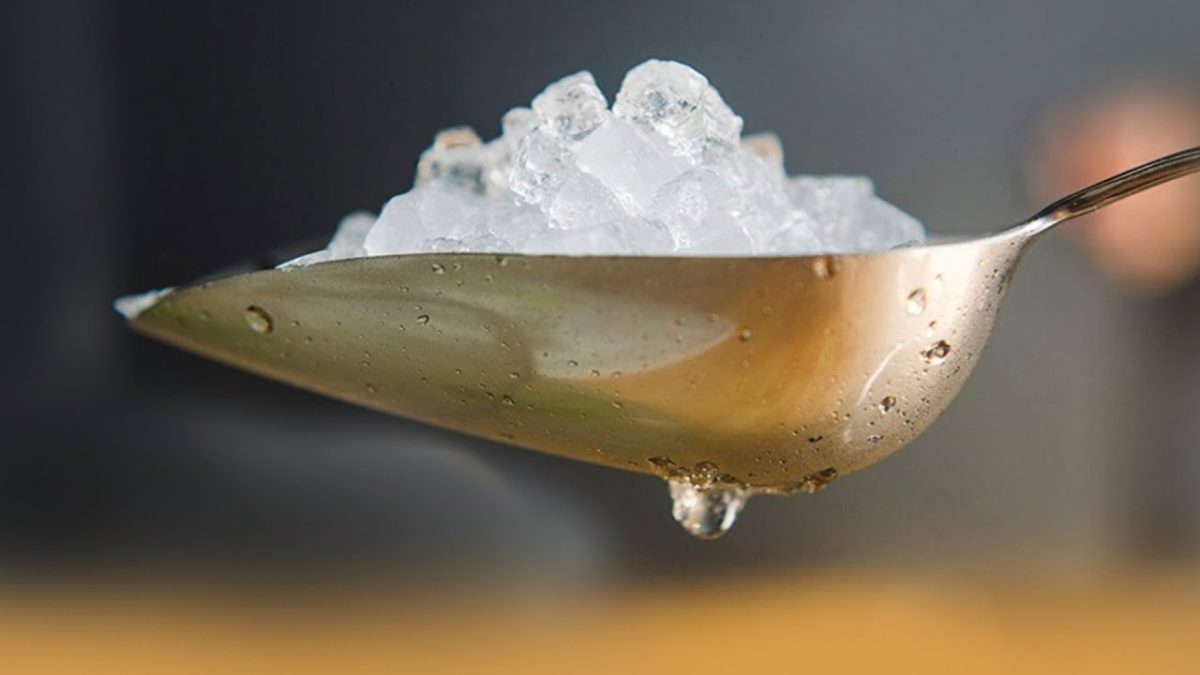 Elimină grăsimea cu ajutorul cuburilor de gheață