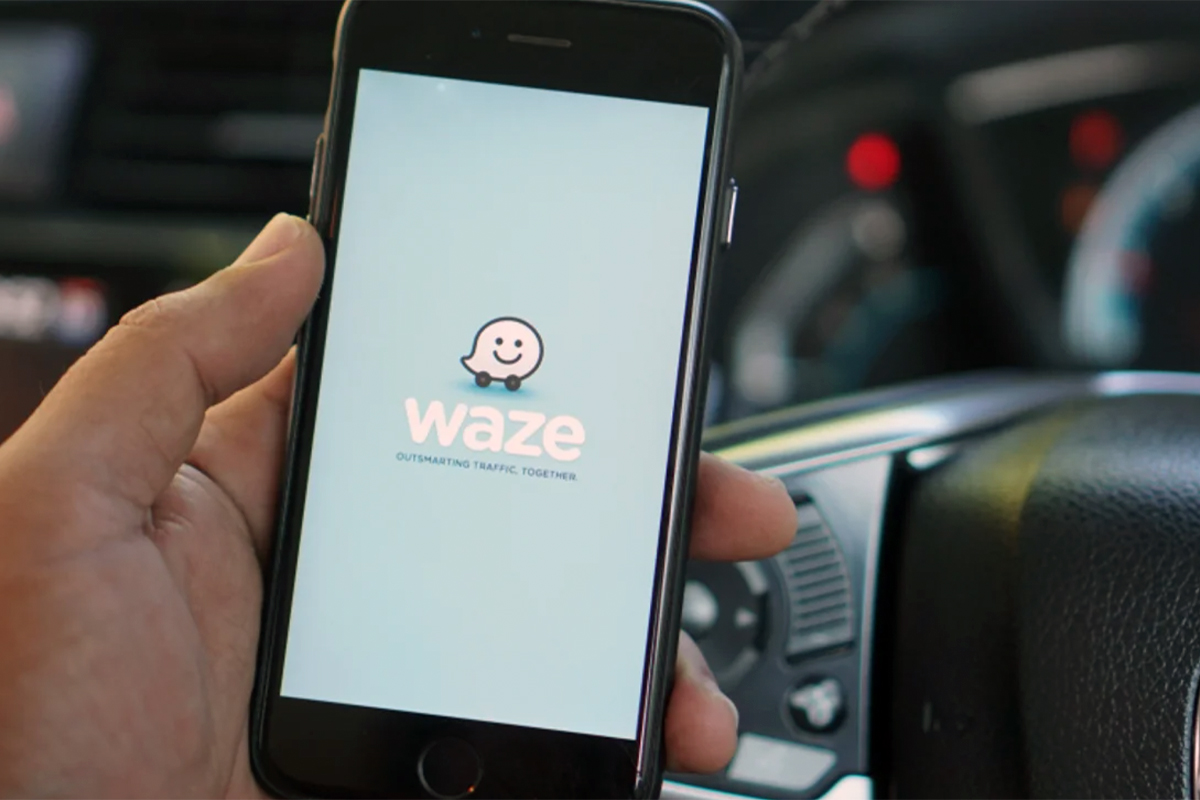 Codurile secrete de pe Waze