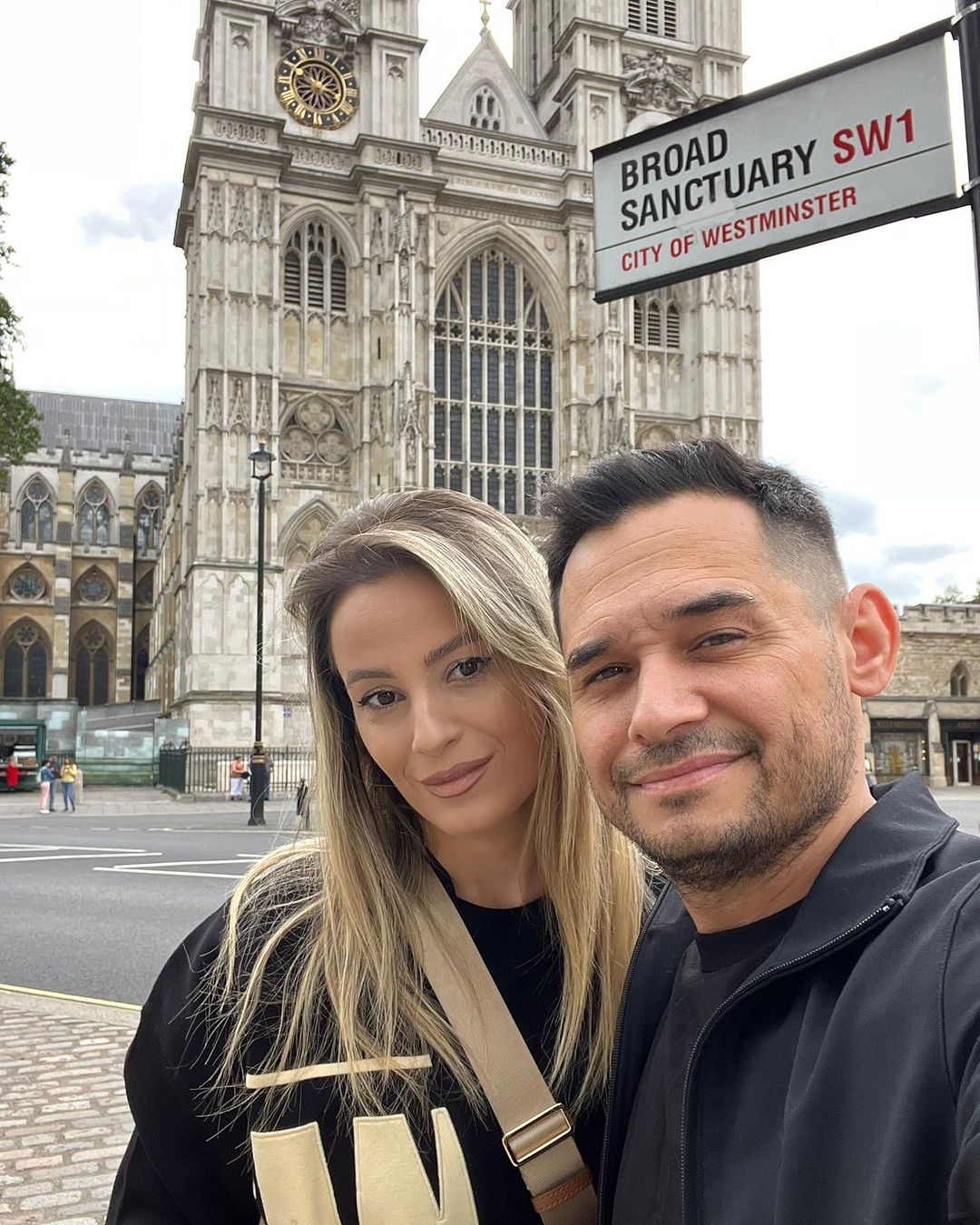 Mihai Rait si Ana Maria se relaxeaza in vacanta