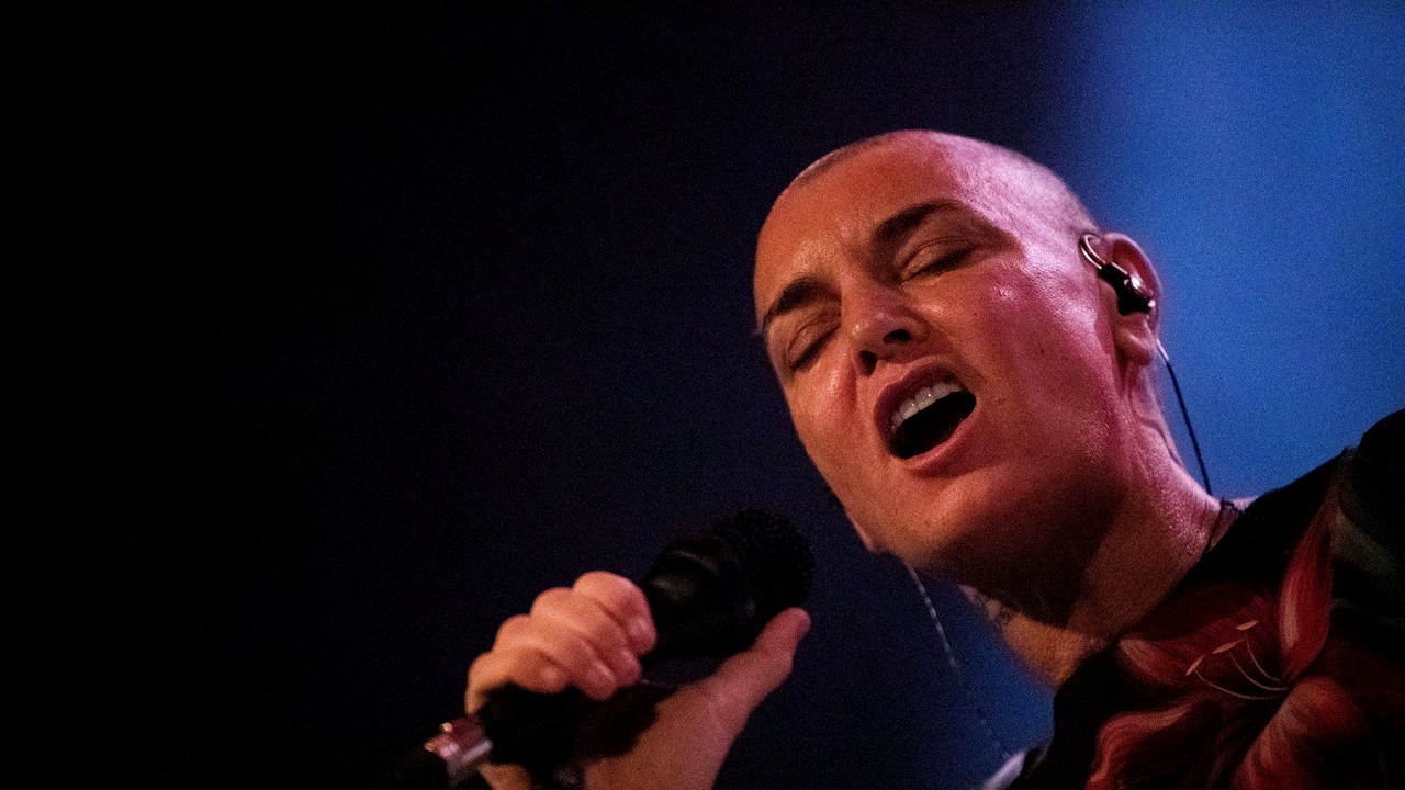 Motivul incredibil pentru care Sinead O’Connor a ales sa se rada in cap
