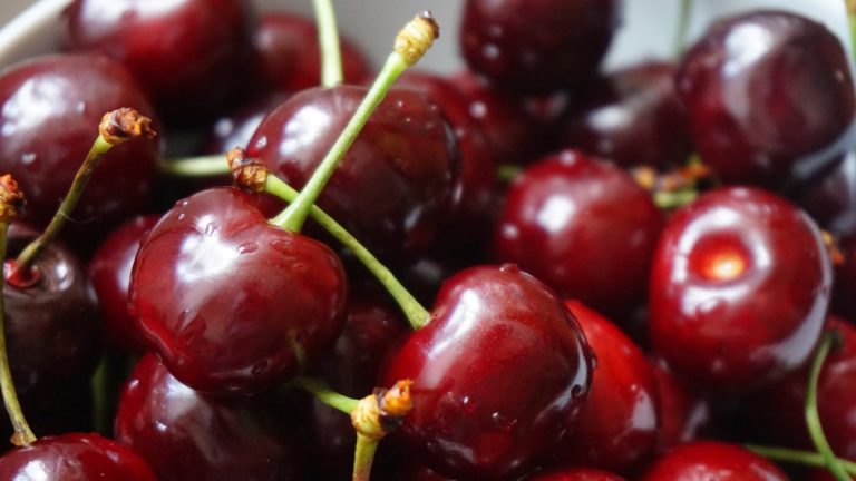 Care sunt cele mai dulci și zemoase soiuri de cireșe. Perioada în care se coc scoate la iveală un detaliu extrem de important