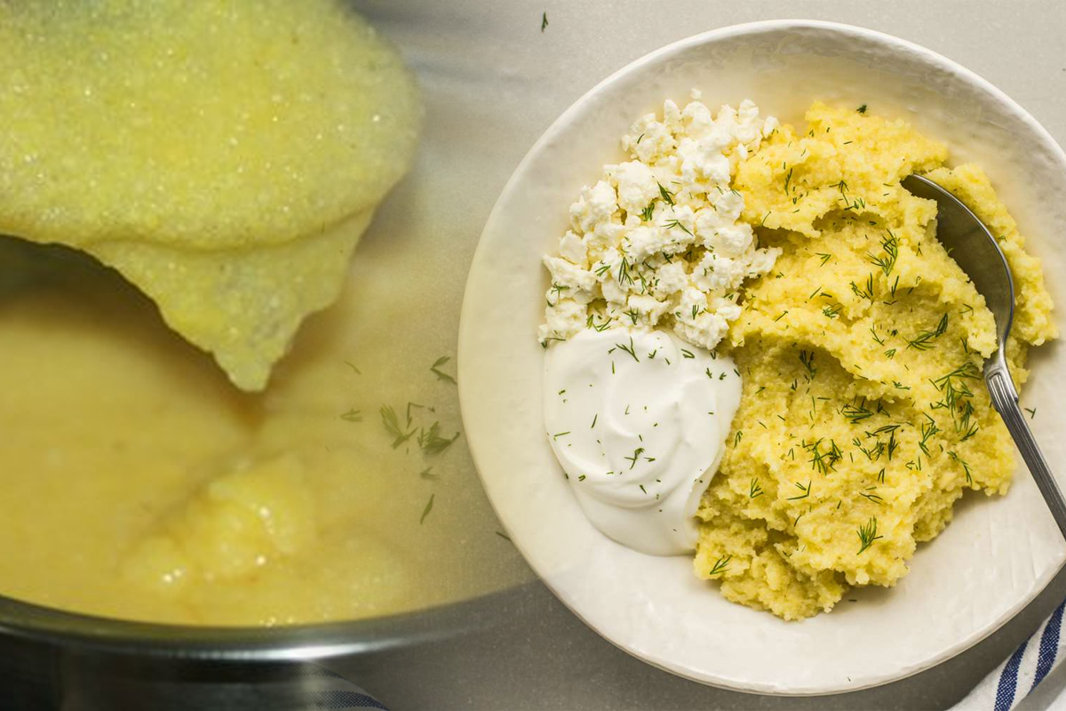 Trucul pentru o mămăligă fără cocoloașe