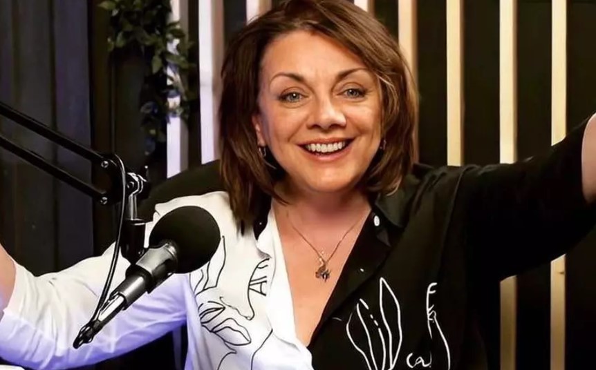 Ce complexe are Carmen Tănase și ce truc are pentru a arăta mai slabă