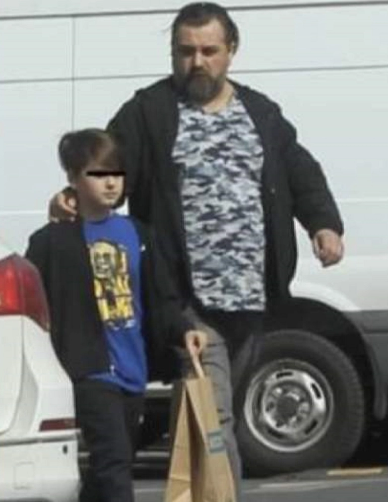 Cum arată acum băiatul Mădălinei Manole. Ce s-a ales de Petru Mircea Jr., a rămas fără mamă la vârsta de 1 an