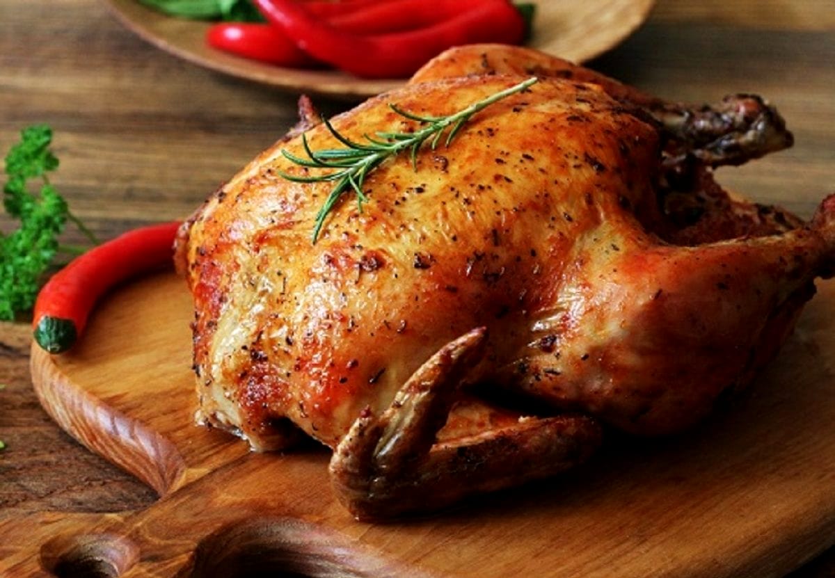 În cât timp fierbe pulpa de pui, de fapt