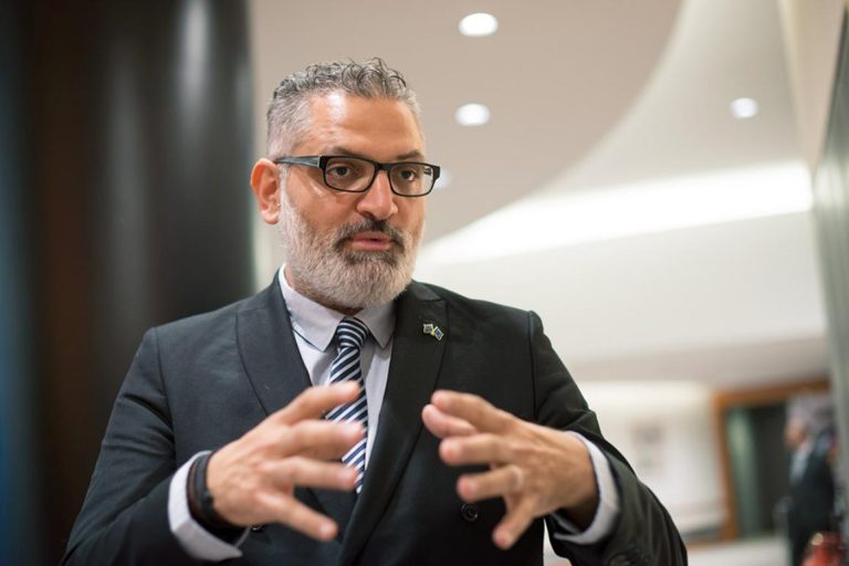 Alimentele pe care Damian Drăghici nu le mai mănâncă deloc. A renunțat la ele și a slăbit 70 de kg: “Combinația celor 3 e cea mai gravă”