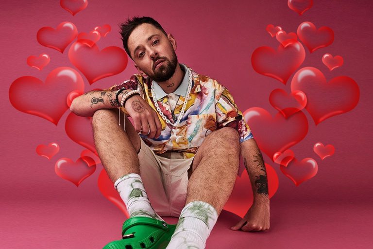 Cum arată iubita lui Cucu de la Noaptea Târziu în costum de baie. E plină de tatuaje, fanii au rămas mască