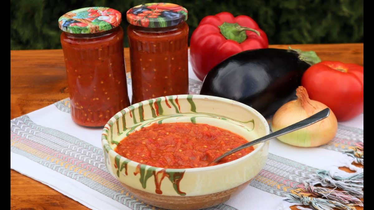 De ce iese zacusca amară