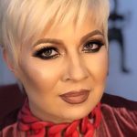 Dieta prin care Catinca Roman a slabit 15 kilograme Eu mancam compulsiv. Trucul care a ajutat-o sa arate intr-o forma de zile mari