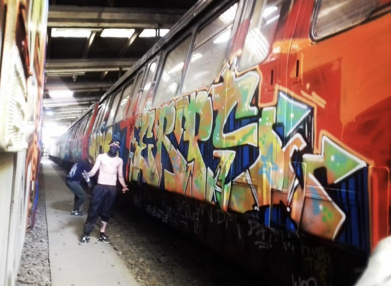 Cine este ERPS, primul graffer din România