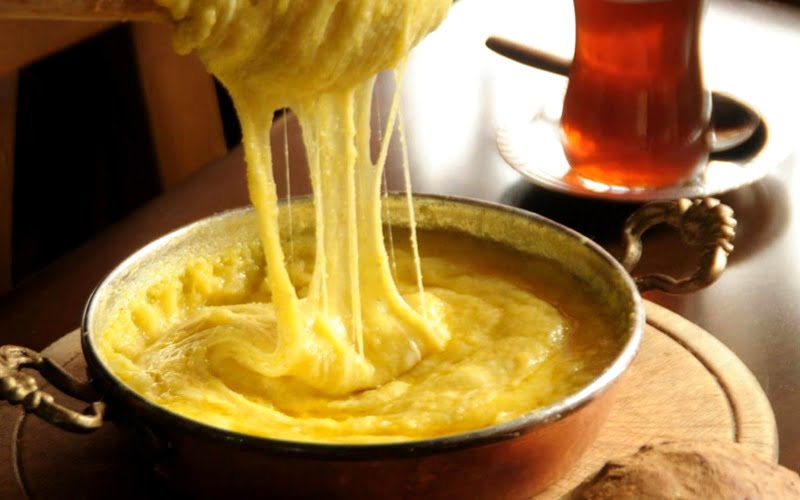 Mămăligă turcească, Muhlama