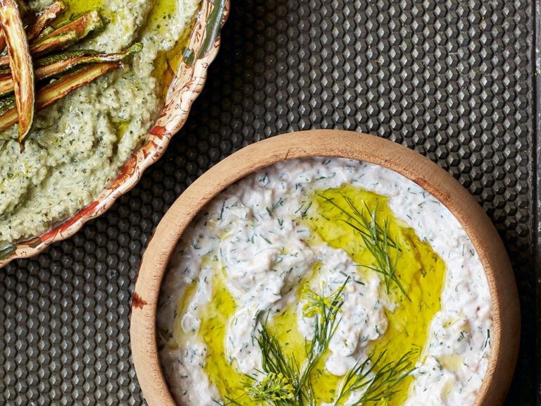 Cu ce se leagă salata de vinete dacă a ieșit prea moale. Trucul isteț care o face din nou pufoasă și gustoasă